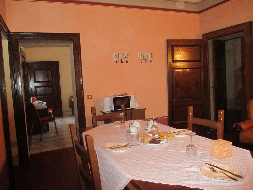 Villa Cantoni Gropello Cairoli Номер фото