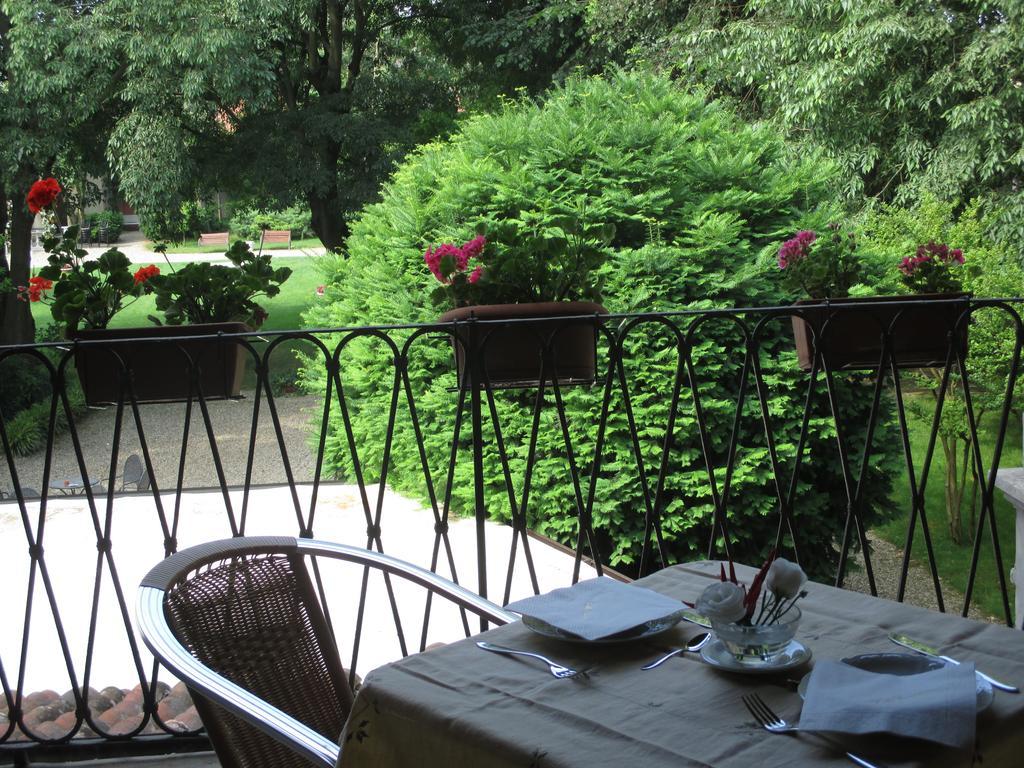 Villa Cantoni Gropello Cairoli Екстер'єр фото